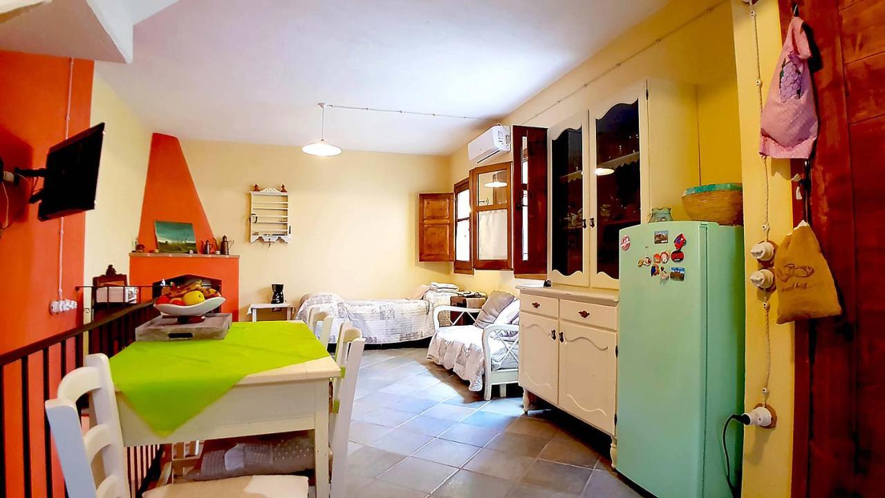 Casa Vacanza La Posadina Baunei Exterior photo